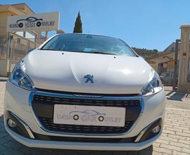 Peugeot 208 BlueHDi 100 S&S 5 porte Allure