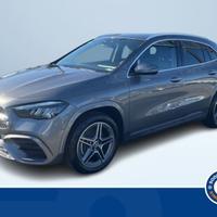 Mercedes-Benz GLA 250 E PLUG-IN HYBRID AUTOMA...