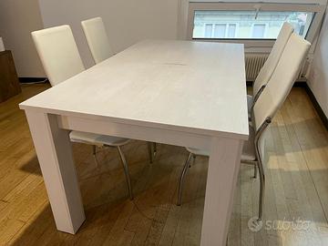 Tavolo allungabile legno chiaro + 4 Sedie