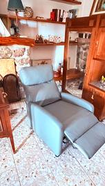 Poltrona reclinabile