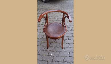 Poltrona con bracciuli firata thonet fine 800