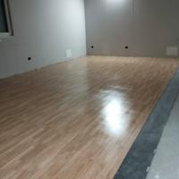 parquet laminato circa 80mt