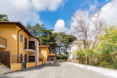 3 LOCALI A GROTTAFERRATA