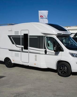Adria Matrix 670SL letto basculante, letti gemelli