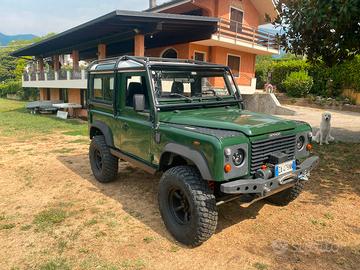Defender 90