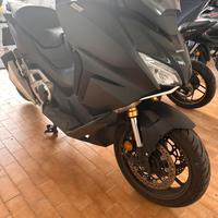 Honda Forza 750 come nuova