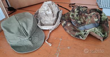 berretti militari mimetici