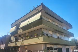 Tivoli, Attico con terrazzo perimetrale