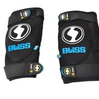 Ginocchiere Bliss ARG vertical MTB