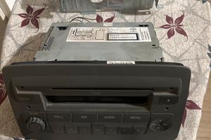 autoradio per fiat panda 2004