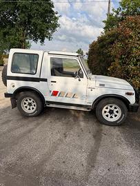 Suzuki samurai