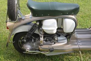 Lambretta speciale golden 150