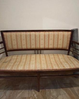 sedie e divanetto antiquariato 