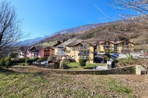 BILOCALE SEMINUOVO CON DUE BALCONI