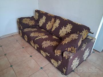 divano+ tavolino porta tv