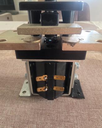 Rele bistabile (ametek) 800V/12V  marca sayoon  DC