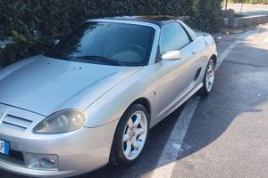 mg cabrio con testata da rifare