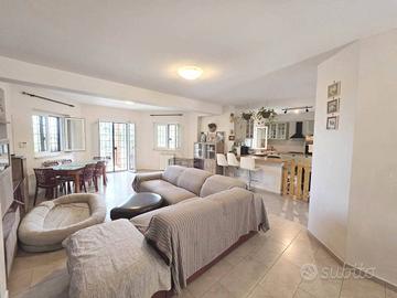 Villa di 135 m² con 3 locali a Campagnano di Roma