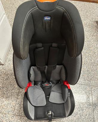 Seggiolino auto Akita Chicco