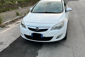 OPEL ASTRA J