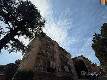 Appartamento di 90 m² con 3 locali a Roma