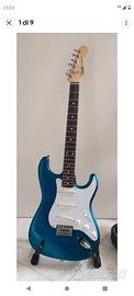 Fender Stratocaster Made in Japan azzurra