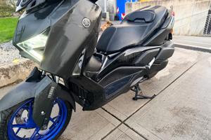 Yamaha X-Max 300 - 2024