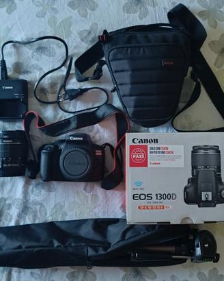 Canon EOS 1300D - fotocamera reflex