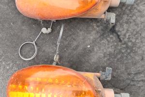 Indicatori di direzione anteriore 