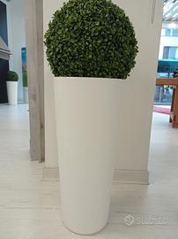 vaso alto tondo in plastica con cespuglio artifici