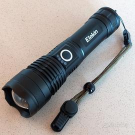 Torcia LED 3000 Lumen Cree XHP50 Ricaricabile