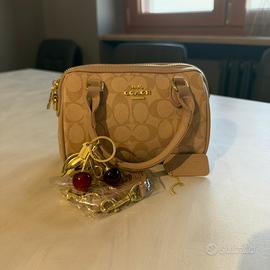 BORSE COACH