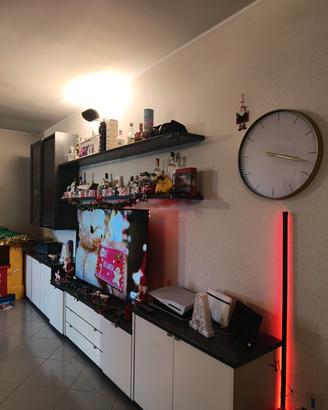 SOGGIORNO COMPLETO USATO. PREZZO
SUPER DA SCONTARE