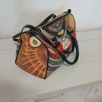borsetta bauletto  originale 
