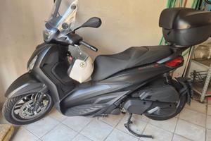 Scooter Piaggio 400 S