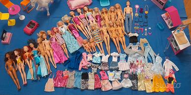 Grande lotto Barbie,Casa Barbie,vestiti e accessor