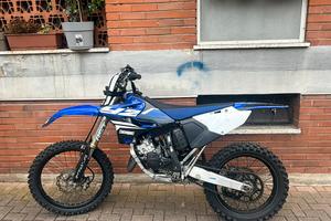 YZ 125 ( blocco 15 ore )