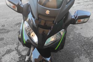 Suzuki Burgman 650 