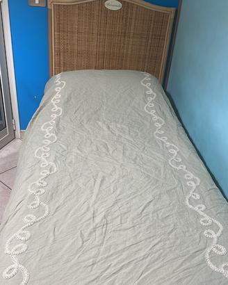 Letto singolo in rattan