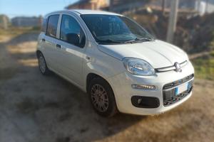 Fiat Panda Multijet 75cv con gancio traino