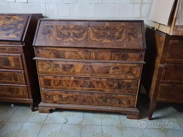 mobili d'antiquariato
