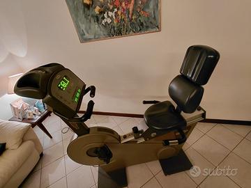 Technogym Recline XT - Cyclette Orizzontale