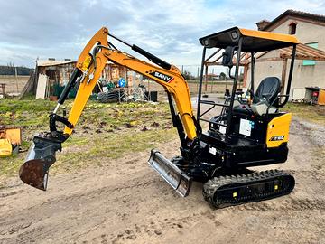 Scavatore SANY SY 16 C