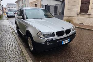 BMW X3 E83 
