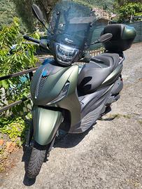 beverly 300