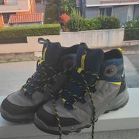 Scarponi  trekking bambino Quechua tg39 waterproof