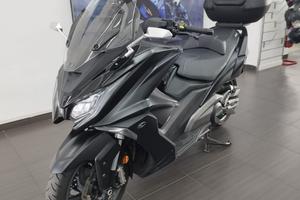 Kymco AK 550