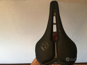 Sella Pro Falcon Team 142mm