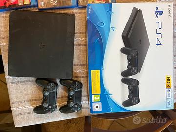 Play station 4    PS4