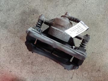 Pinza freno ant dx TOYOTA VERSO 1598cc diesel 2016